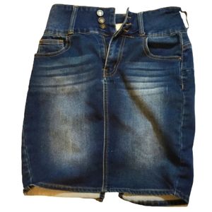 Angel Kiss Jean Skirt with back split. 5 pockets. Zipper and 3 button closure